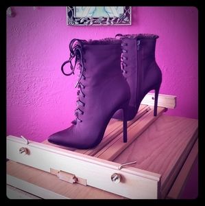 So Me Wine/Purple Fringed Stilettos